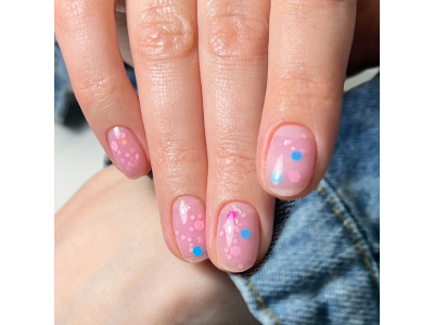 Гель-лак у домашніх умовах: особливості нанесення