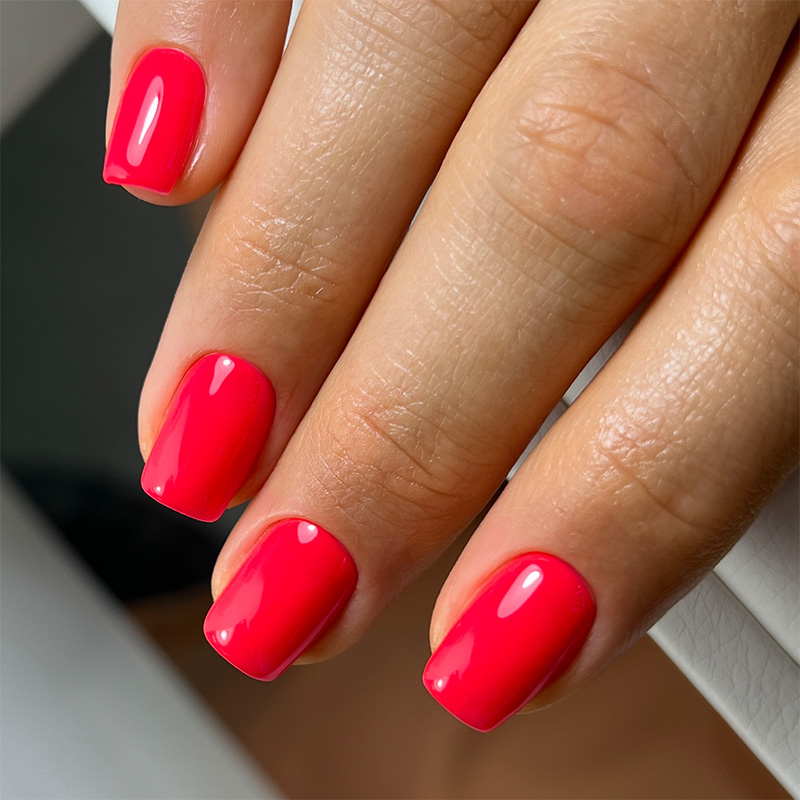 Неоновий люмінесцентний рожевий гель-лак для манікюру IZZY Lumi 01, 10 г