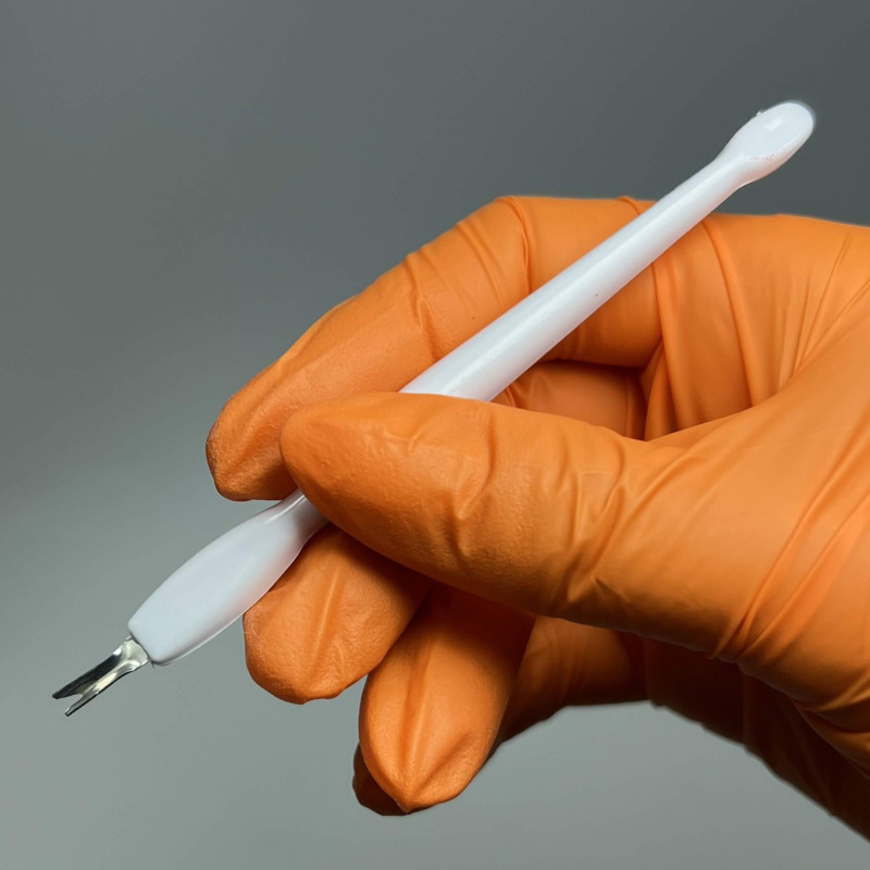 Тример для видалення кутикули, колір випадковий