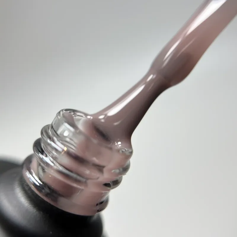 Камуфлююча  напівпрозора база для манікюру  IZZY Hard Base 03, 15 мл