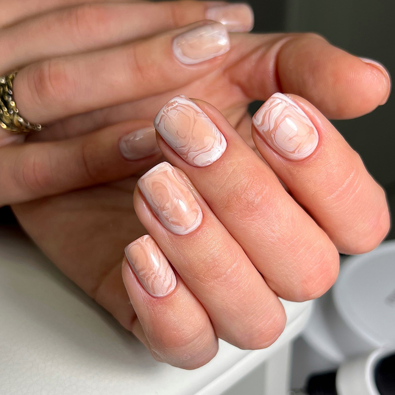 Blooming Gel — прозора основа для розтікання гель-лаку IZZY, 10 мл