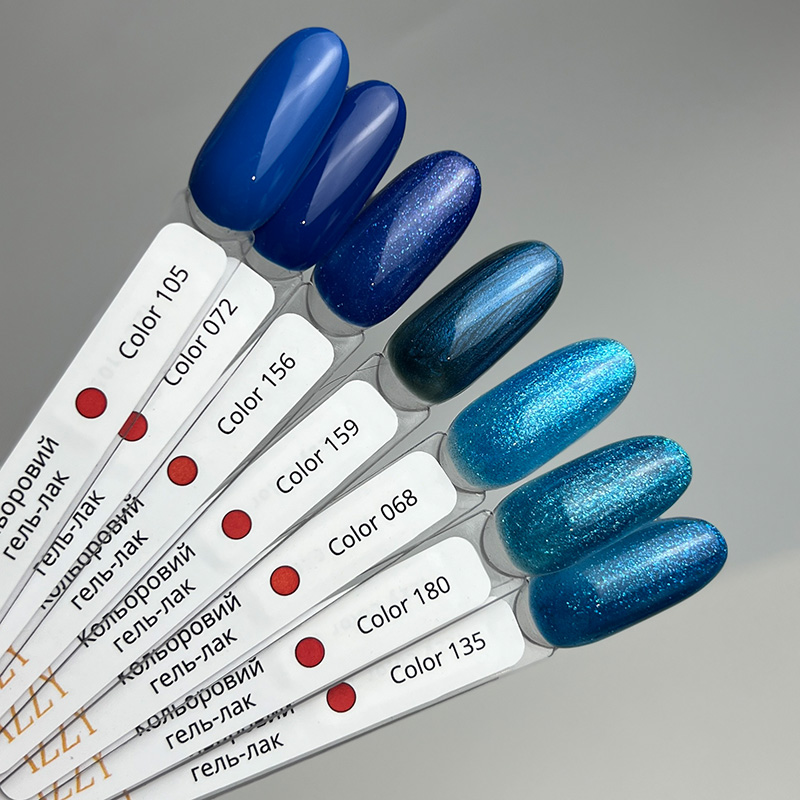 Синій блискучий гель-лак для манікюру IZZY 135, 12 мл